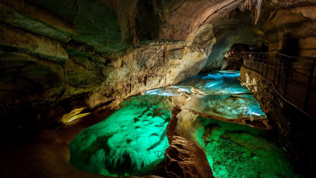 grotte de la cocalière